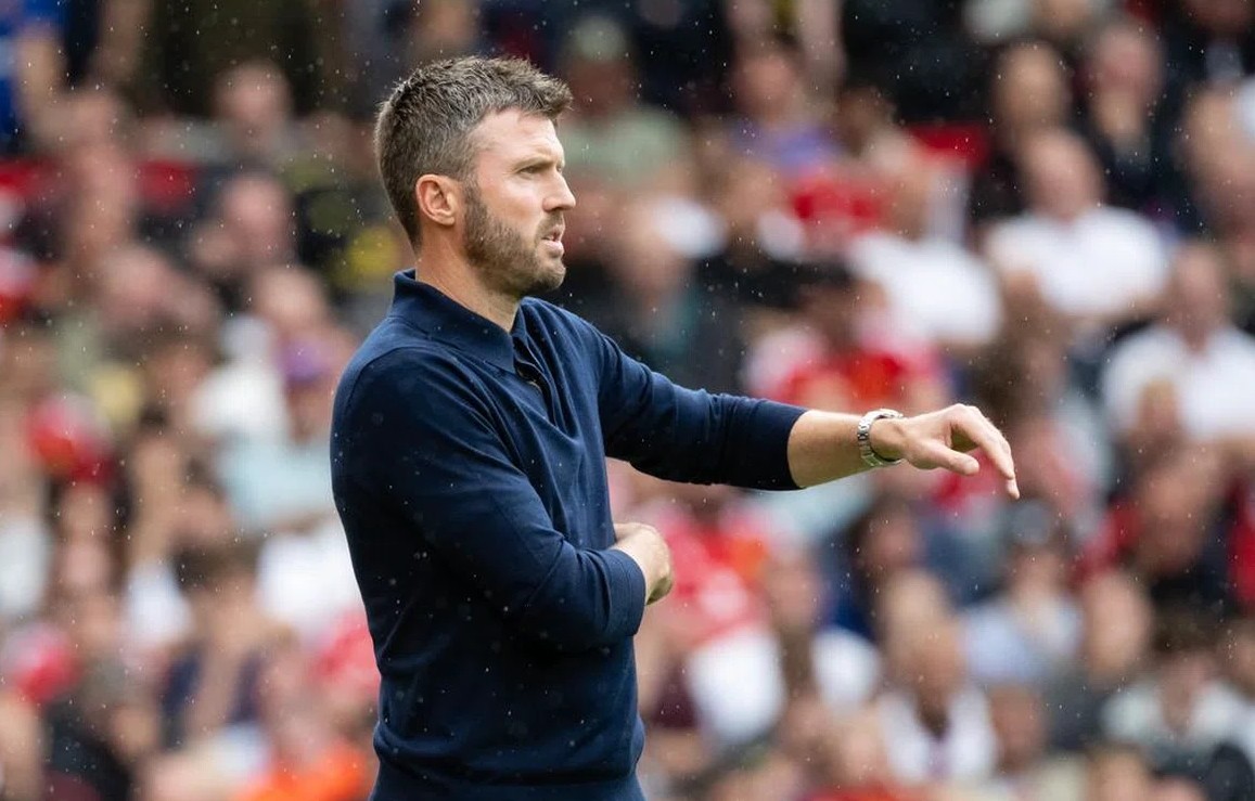 HLV Michael Carrick nhận chỉ trích. Ảnh: Manchester United FC.