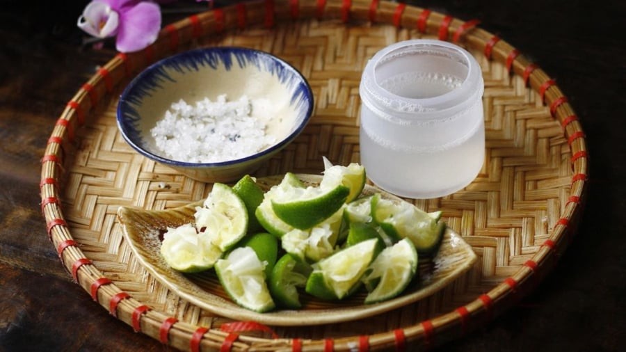 Bạn có thể tận dụng vỏ chanh để giải quyết nhiều vấn đề trong nhà bếp.