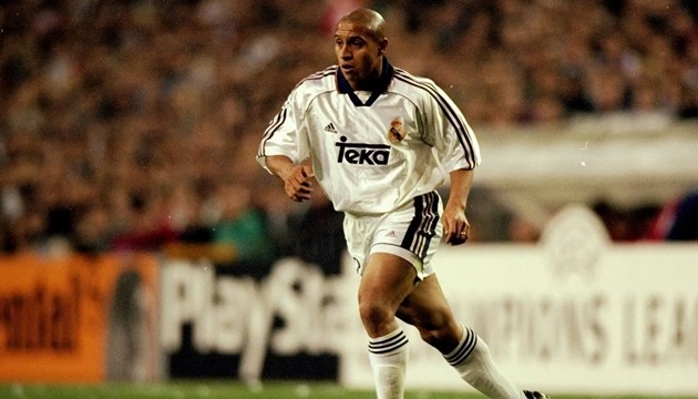 Roberto Carlos là một trong những danh thủ từng khoác áo Real Madrid và Inter Milan. Ảnh: 