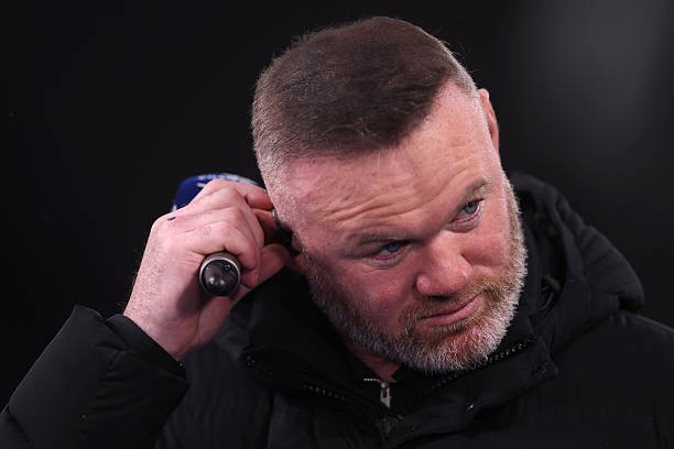 Rooney cho rằng Man Utd lẽ ra phải chiêu mộ nhiều tân binh hơn. Ảnh: 
