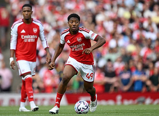 Lewis-Skelly từng là mục tiêu hàng đầu của Man Utd. Ảnh: Stuart MacFarlane/Arsenal FC via Getty Images.