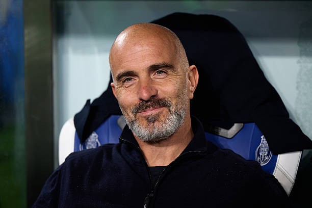 Enzo Maresca hài lòng với chiến thắng của Manchester City. Ảnh: Bruno Penas/Getty Images