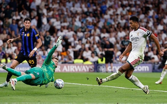 Bellingham đã bỏ lỡ cơ hội mười mươi để giúp Real gia tăng cách biệt. Ảnh:  Antonio Villalba/Real Madrid via Getty Images.