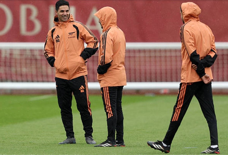 Arteta đã đưa ra những sự thay đổi nhất định trong cách vận hành lối chơi tấn công của Arsenal. Ảnh: James Fearn/Getty Images.