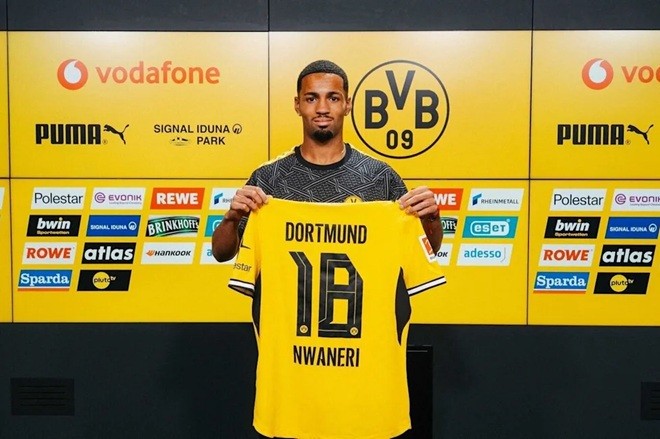  Nwaneri được gửi đến Dortmund cho mượn. Ảnh: Dortmund.