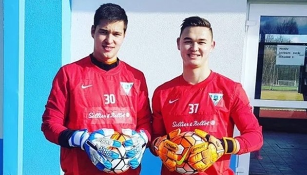 Nguyễn Filip và Lê Giang Patrik thời còn bắt cho Vlasim. Ảnh: Nguyễn Filip