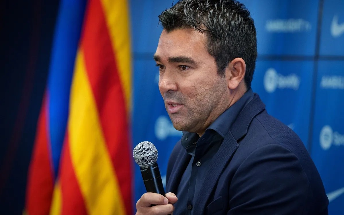 Deco khẳng định việc Julian Alvarez đòi rời Atletico Madrid không phải là lỗi của Barca. Ảnh: Barcelona FC.