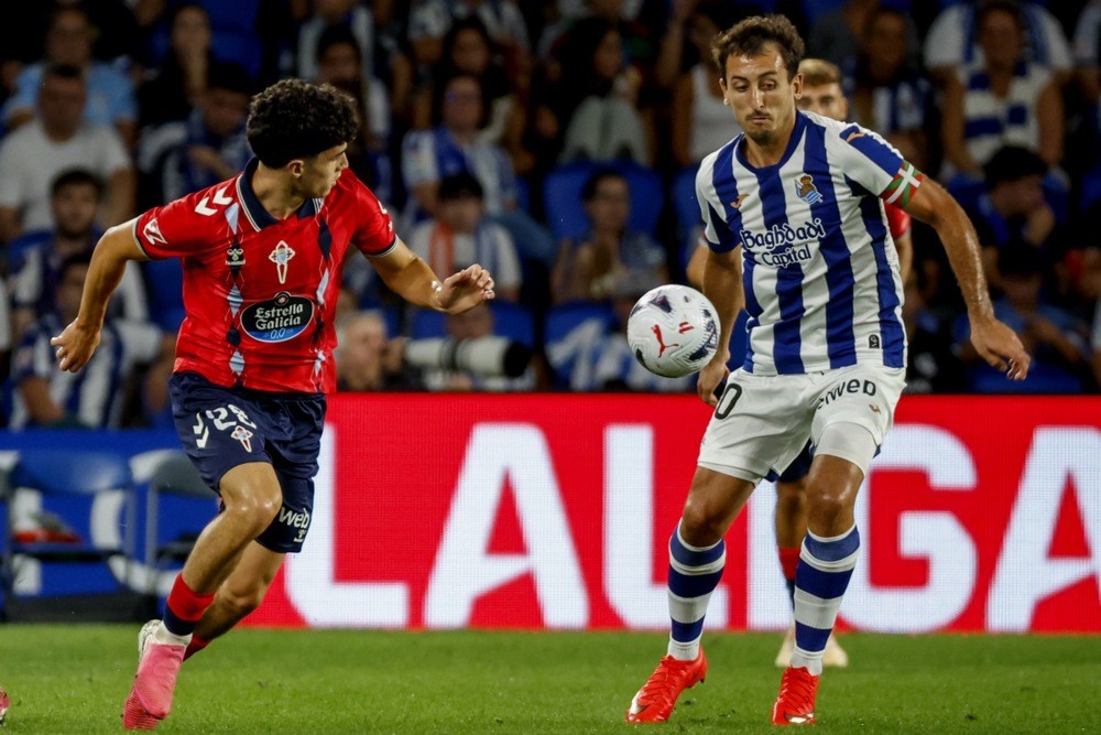 Mikel Oyarzabal là điểm tựa cho Sociedad.