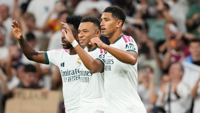 Real Madrid thắng 4-1 trước Rayo Vallecano. Ảnh: EPA/BORJA SANCHEZ-TRILLO.