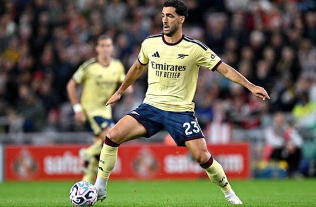 Mikel Merino (vào sân phút 85) - 6.3 điểm: Vào sân thay cho Odegaard nhằm kiểm soát nhịp độ và bảo vệ tỷ số 2-0 cho đến hết trận.