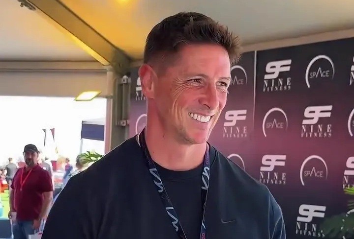 Fernando Torres vẫn vạm vỡ và khoẻ mạnh ở tuổi ngoài 40. Ảnh: Instagram.