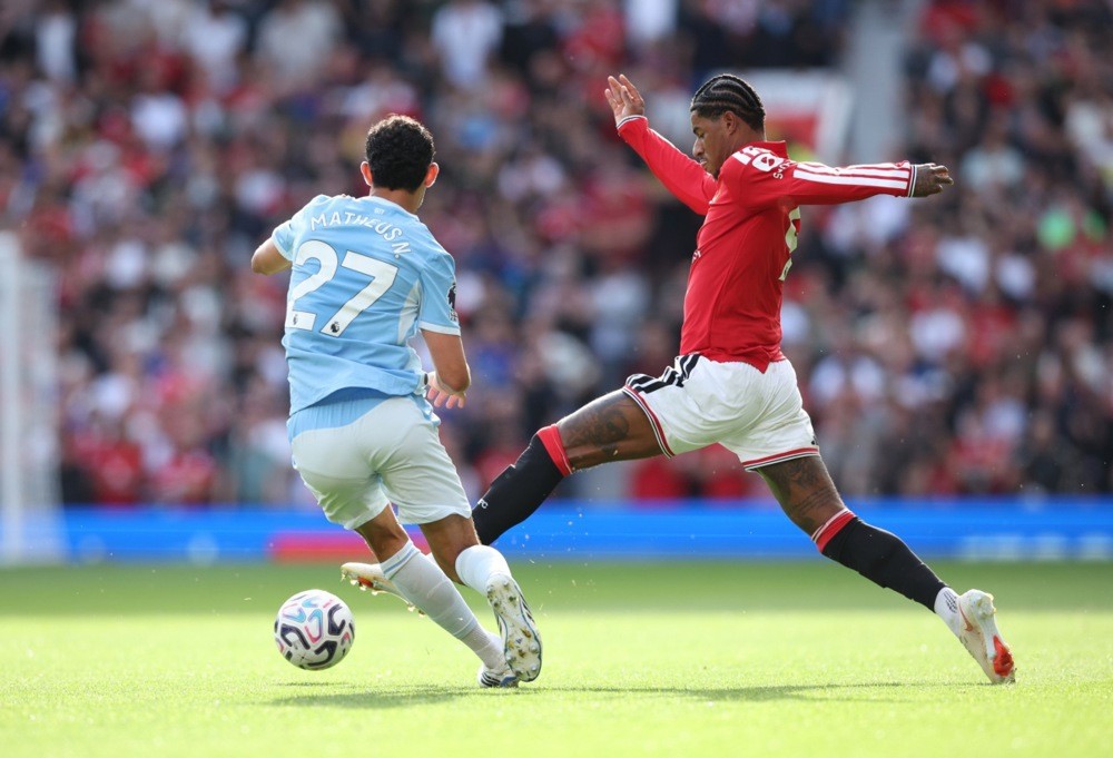 Matheus Nunes – 8 điểm: Cầu thủ chơi hay nhất của Man City trong hiệp một. Thể hiện xuất sắc trong các pha tranh chấp tay đôi với Marcus Rashford.
