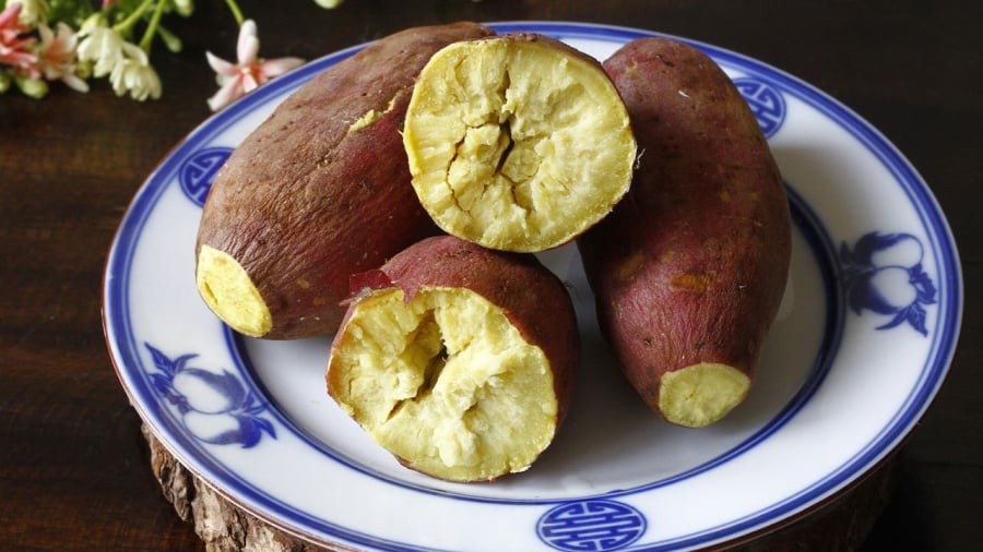 Việc ăn khoai lang sai cách chính là nguyên nhân khiến bạn tăng cân nhanh, khó kiểm soát.

