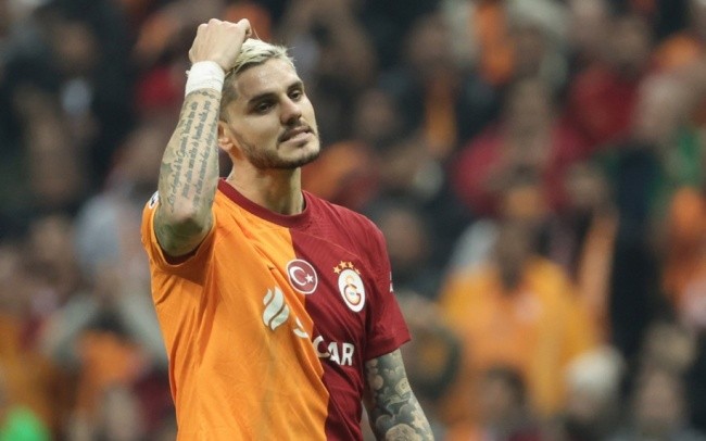 Icardi đang thất nghiệp. Ảnh: EPA.