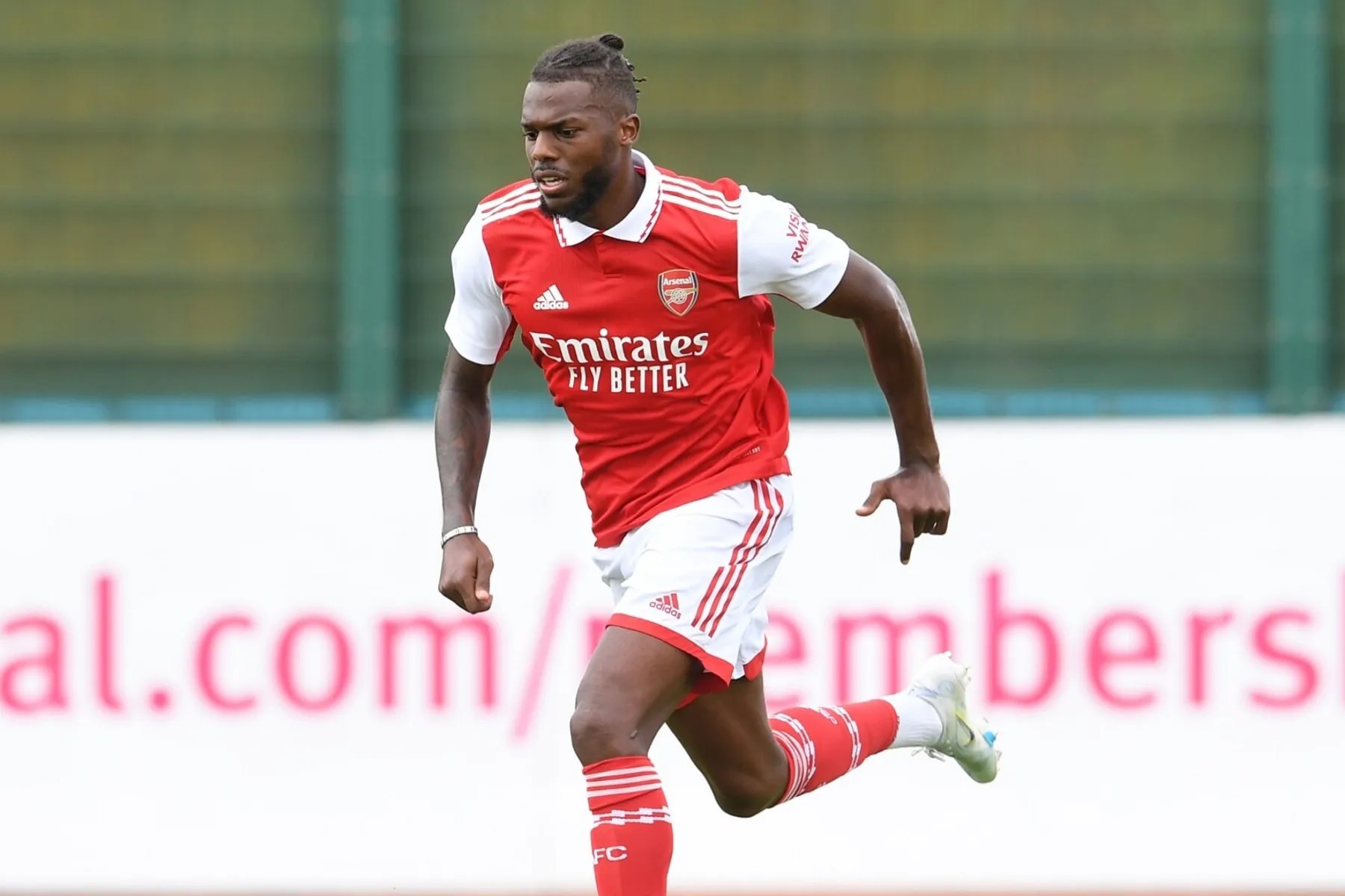 Tavares từng là một nhân tố thừa thãi ở Emirates. Ảnh: Arsenal. 