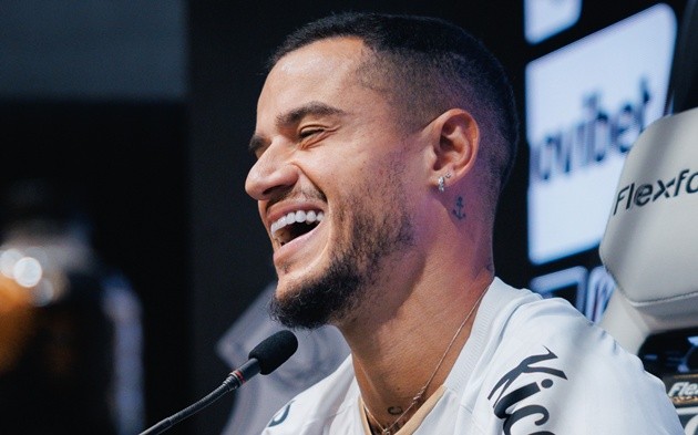 Coutinho trở thành tân binh của Santos. (Ảnh: X Santos)