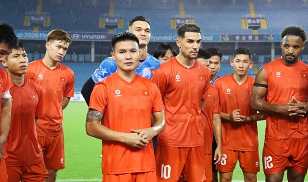 Dàn sao Việt Nam phải cày ải liên tục. (Ảnh: VFF)