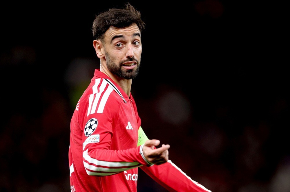 Man Utd vẫn chưa thể trói chân Bruno Fernandes. Ảnh: EPA IMAGES. 