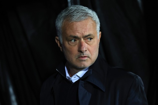Jose Mourinho thừa nhận Real Madrid bị Elche làm khó. Ảnh: EPA/ESTELA SILVA