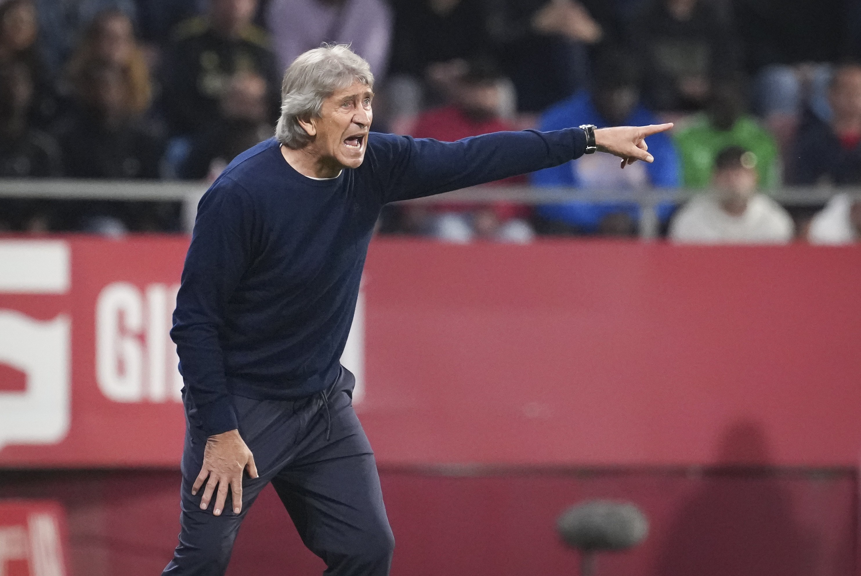 Pellegrini bắt đầu hành trình chinh phục bóng đá châu Âu. (Ảnh: EPA Images)