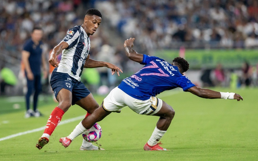 Martial tiến rất gần đến việc gia nhập Malaga nhằm cứu vãn sự nghiệp. Ảnh: EPA Images.