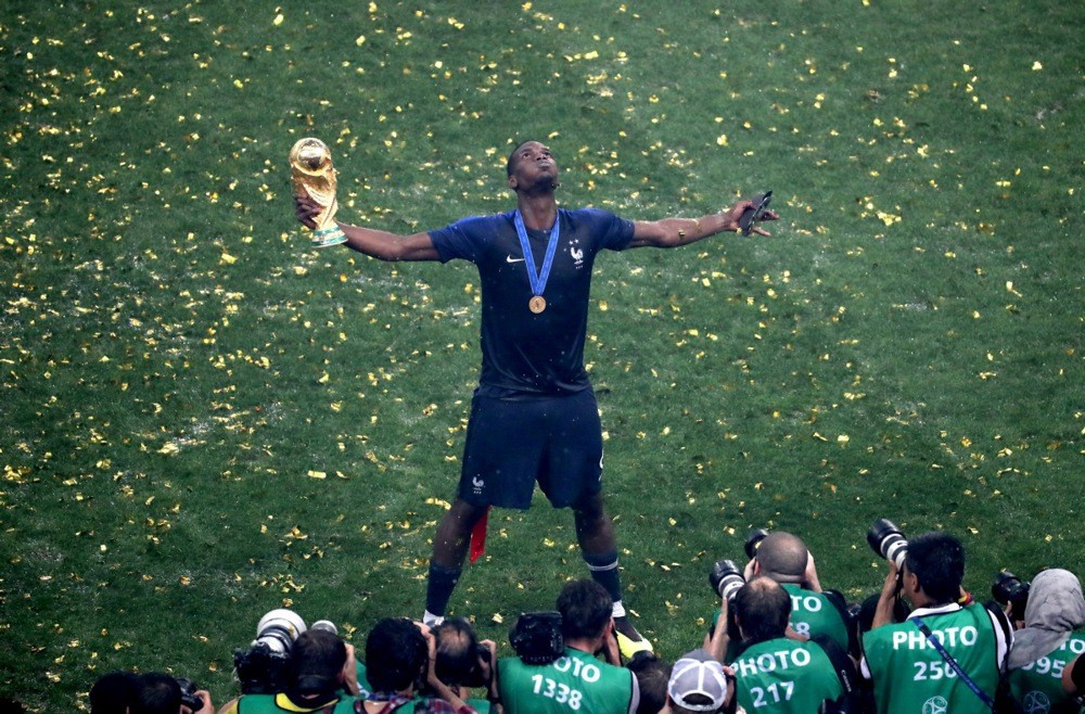 Paul Pogba và đỉnh cao World Cup 2018. Ảnh: EPA/Abedin Taherkenareh.