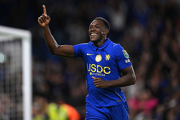 Danny Welbeck từng nhiều lần sút tung lưới Brentford. Ảnh: Mike Hewitt/Getty Images