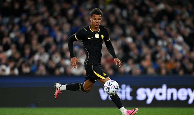 Mahdi Nicoll-Jazuli đã được ra mắt Chelsea. Ảnh: Chelsea.