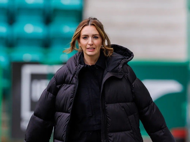 Connie McLaughlin đã có cuộc phỏng vấn khá căng thẳng với HLV Celtic. Ảnh: Kenny Ramsay.