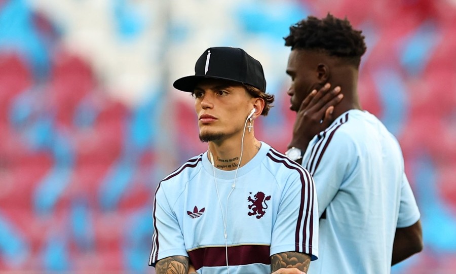 Alejandro Garnacho chưa có nhiều cơ hội chứng minh năng lực tại Aston Villa. Ảnh: EPA/Anna Szilagyi.