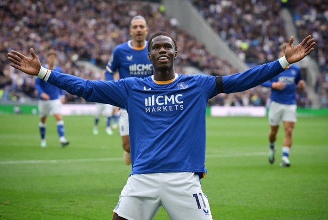  Barry đã ghi bàn thắng quyết định trận đấu. Ảnh: Everton.