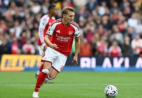 Martin Ødegaard (6.0): Đội trưởng của 