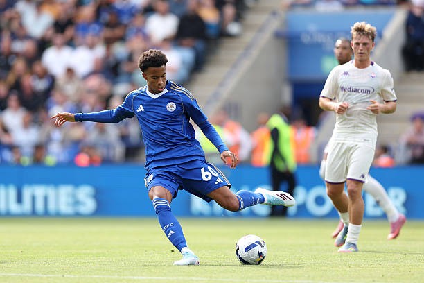 Man Utd đã cử trinh sát theo dõi Louis Page. Ảnh: Michael Regan/Getty Images.