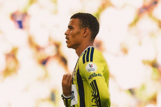 Greenwood ghi 2 bàn và có 1 kiến tạo. Ảnh: Fenerbahce.