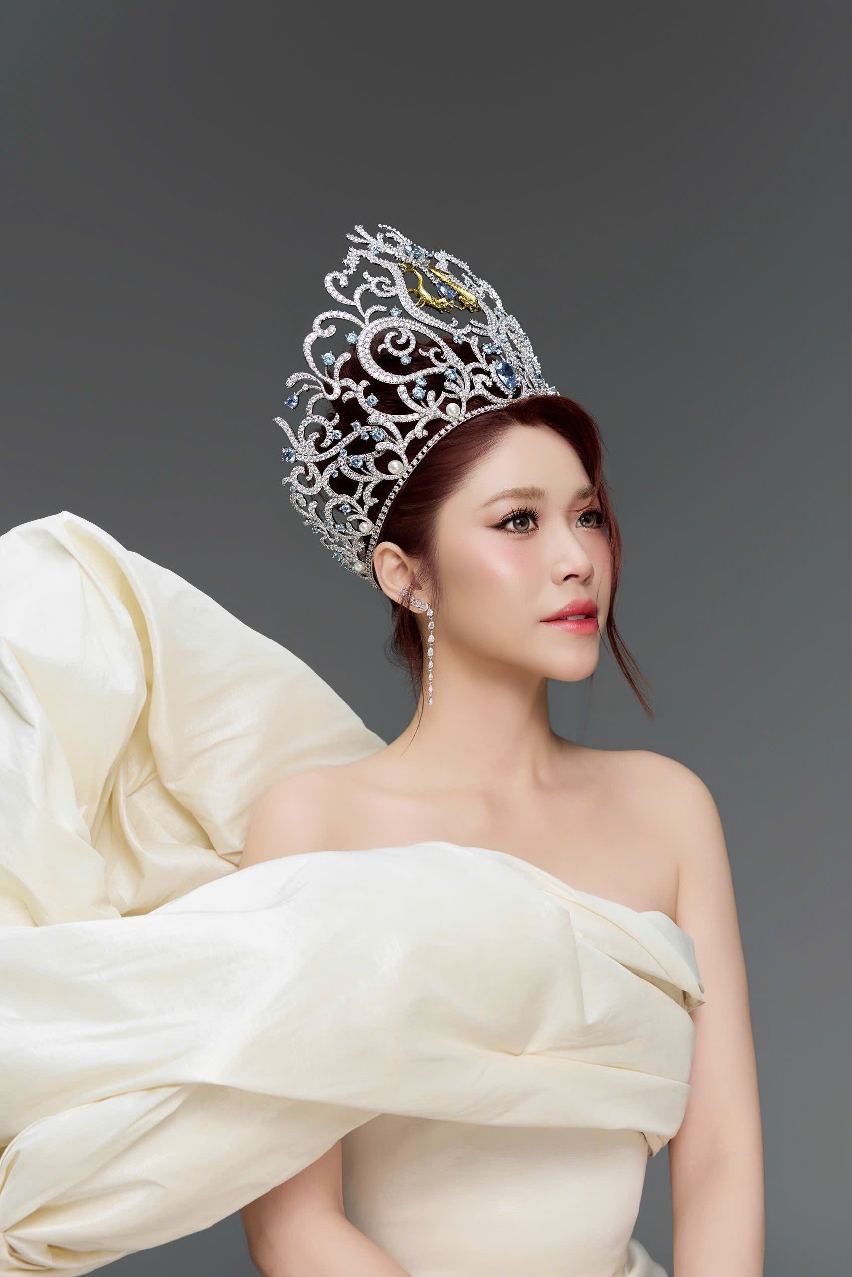 hoa hau thanh thao  (9).JPG