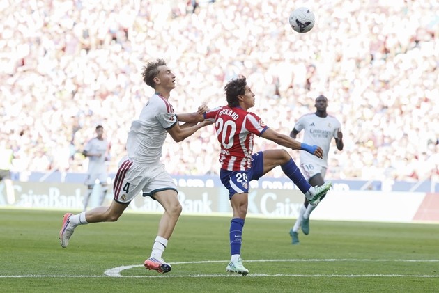 Hàng phòng ngự Real Madrid gây thất vọng lớn. Ảnh: EPA/Ballesteros
