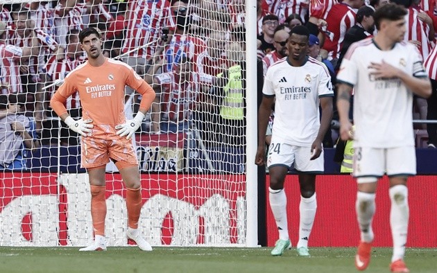 Real Madrid gây thất vọng lớn khi thua Atletico. (Ảnh: EPA Images)