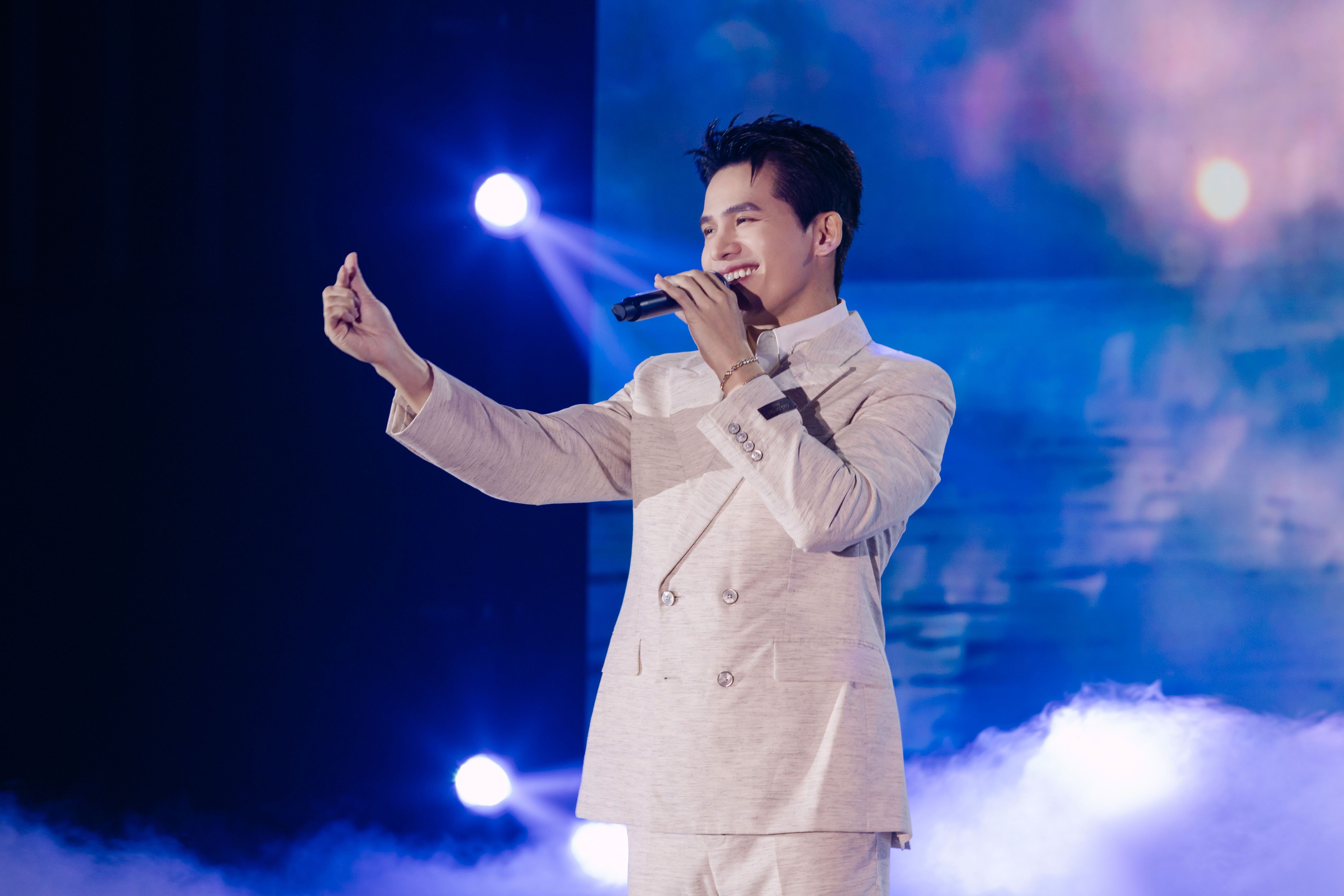 DPICTURE-453-1.jpg