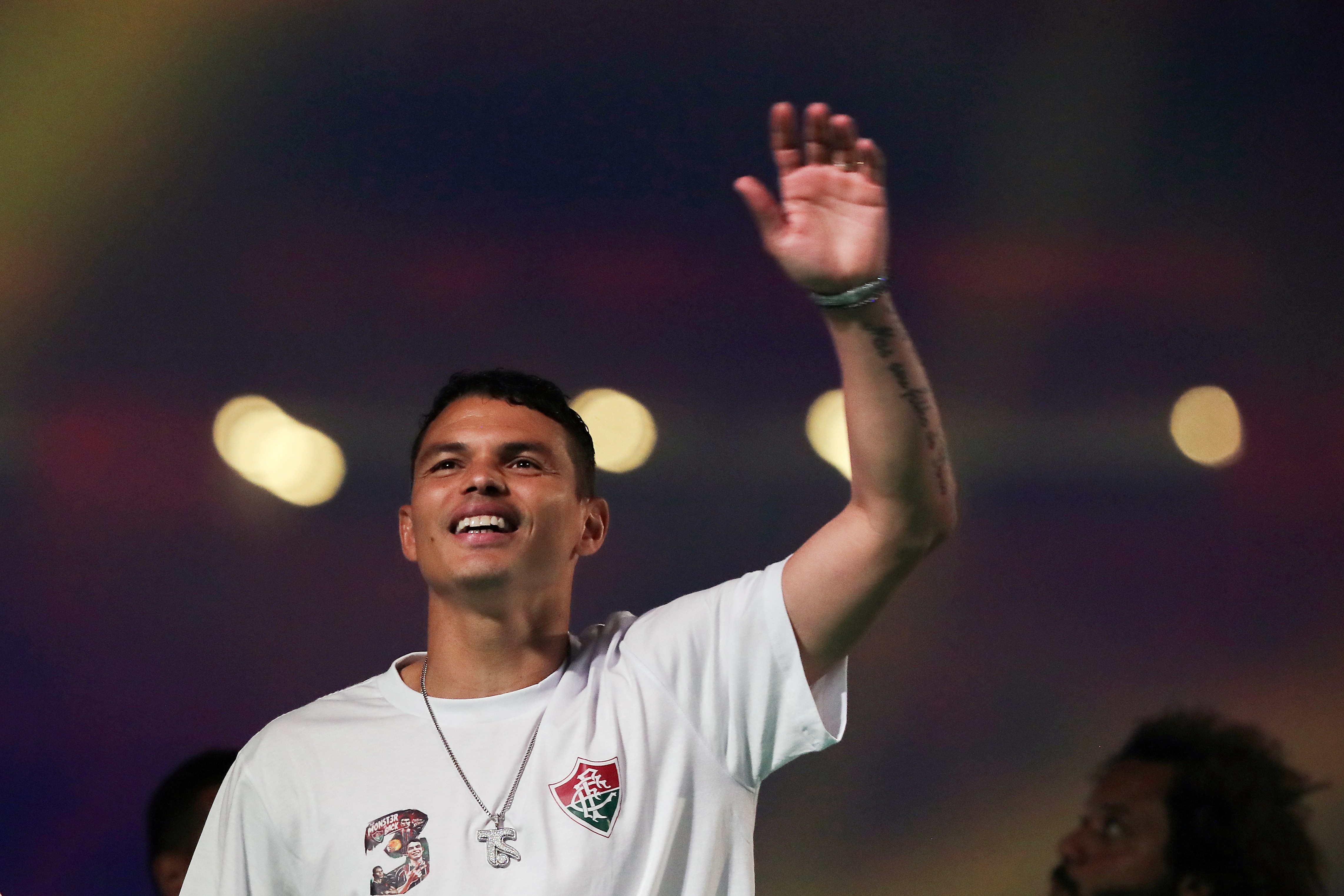Nghị lực phi thường đưa Thiago Silva vượt qua số phận. (Ảnh: EPA Images)