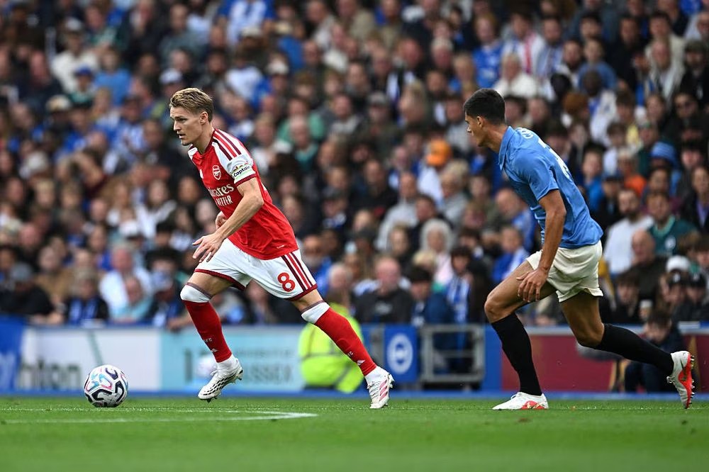 Martin Odegaard vẫn là nhạc trưởng trong lối chơi của Arsenal. Ảnh: Stuart MacFarlane/Arsenal FC.