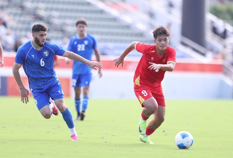 U23 Việt Nam còn rất nhiều việc phải làm trước loạt trận tứ kết ASIAD 2026. Ảnh: Hoàng Hồ/VFF.