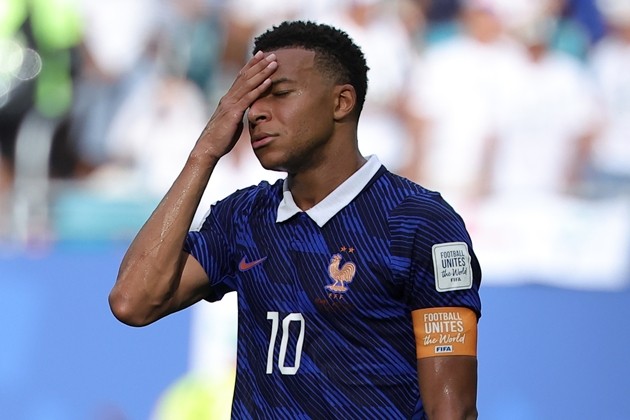 Kylian Mbappe vắng mặt trong buổi tập mới đây của tuyển Pháp. Ảnh: EPA/CRISTOBAL HERRERA-ULASHKEVICH