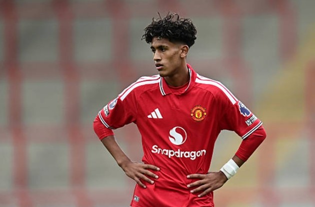JJ Gabriel quyết tâm rời Man United. Ảnh:
