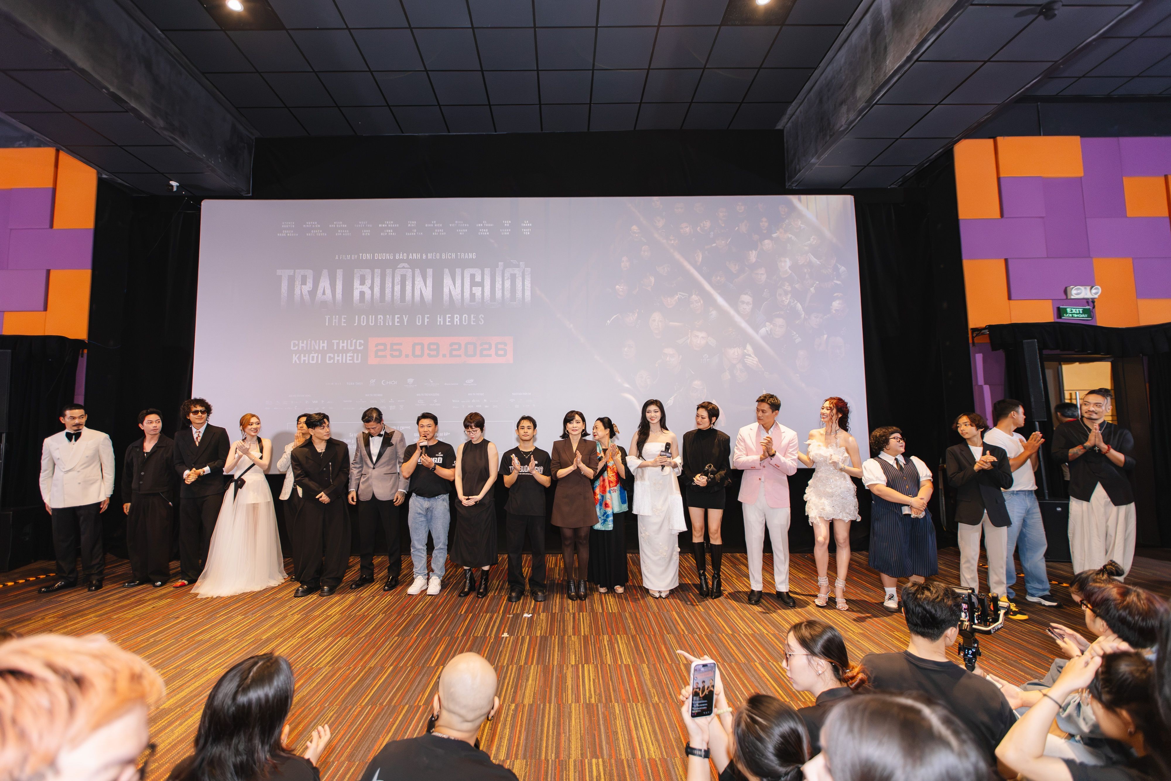 TLHM3895.jpg