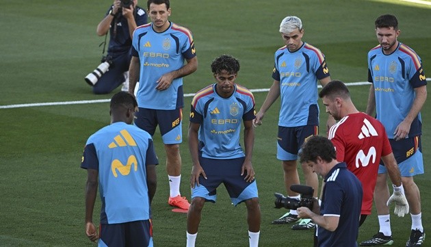 Tây Ban Nha đang bước vào giai đoạn cực thịnh khi vô địch EURO và World Cup. (Ảnh: EPA Images)