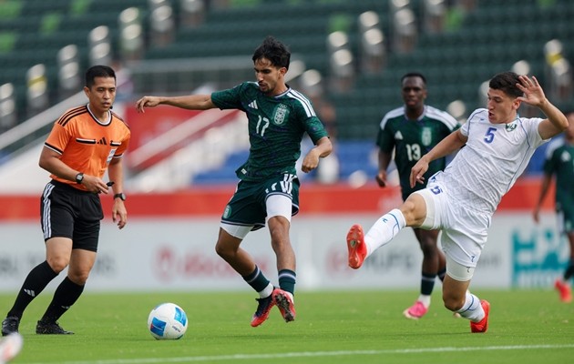 Uzbekistan khuất phục Saudi Arabia. Ảnh: Saudi NT