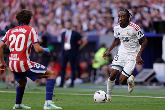 Yan Diomande ghi điểm với Jose Mourinho. Ảnh: Maria Gracia Jimenez/Soccrates/Getty Images
