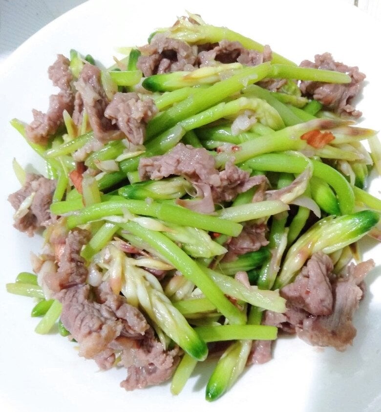 Hoa gừng xào thịt bò

