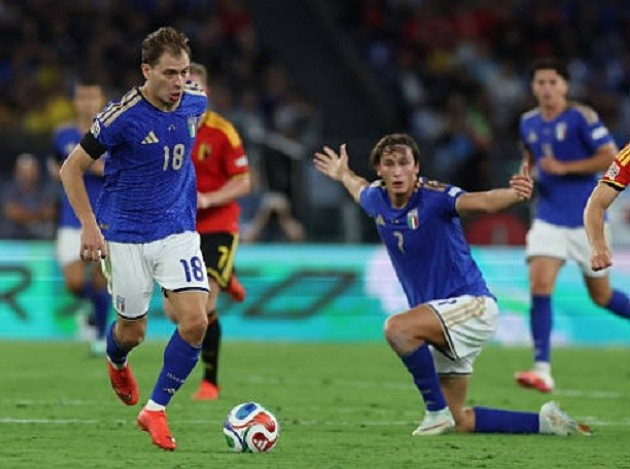 Nicolo Barella (7.4): Thi đấu xông xáo, nỗ lực cầm nhịp và kiểm soát khu vực giữa sân nhưng thiếu sự hỗ trợ. Ảnh: Claudio Villa - FIGC/FIGC via Getty Images.