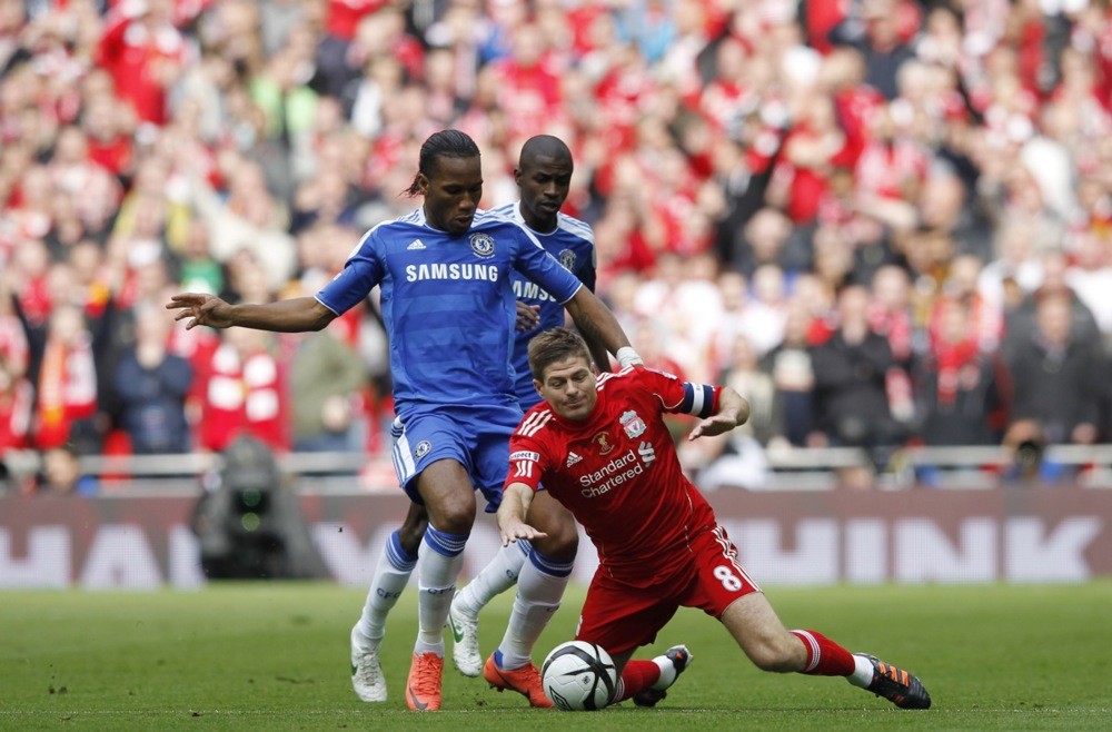 Theo The Sun, Steven Gerrard có thể sẽ được trao danh hiệu Ngoại hạng Anh. Ảnh: EPA.